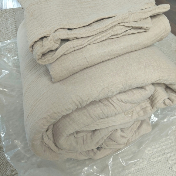 NWOT- Quince Organic Cotton Dune Airy Gauze Duvet Cover! King/ Cal King(809) - Picture 10 of 14